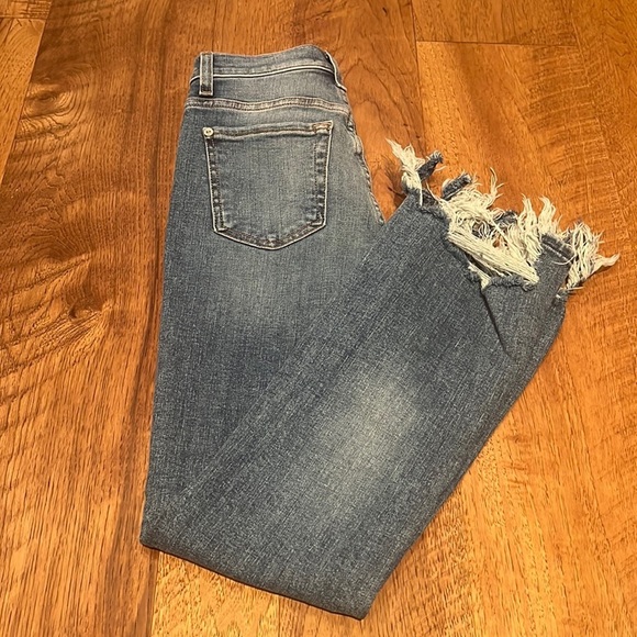 7 For all Mankind Woman’s High Waist Slim Kick Size 24 - Picture 1 of 8